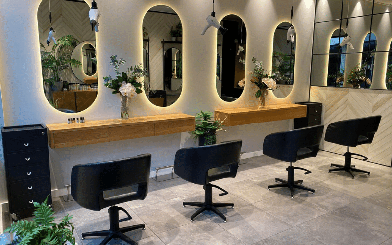 Lüks Kuaför Salonları İçin Özel Üretim Tezgah Önerileri