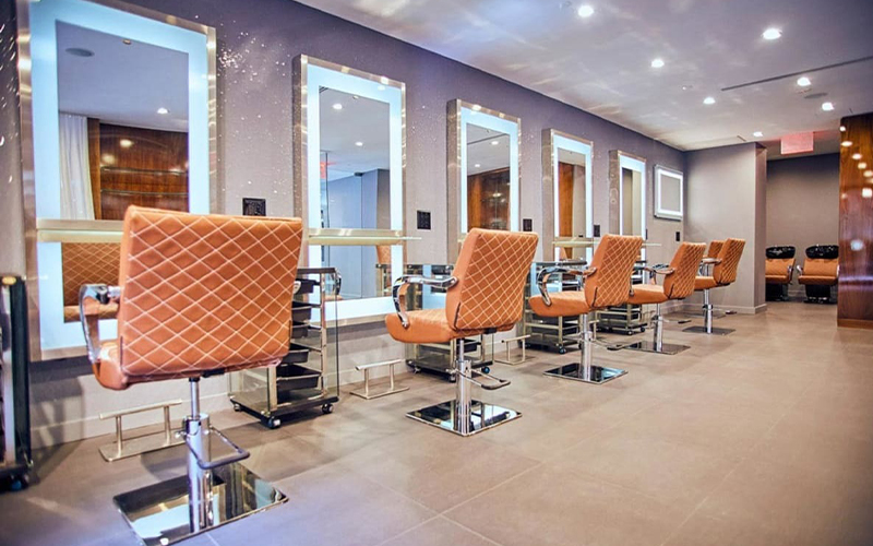 Minimalist Salonlar İçin Sade Kuaför Koltuğu Tasarımları